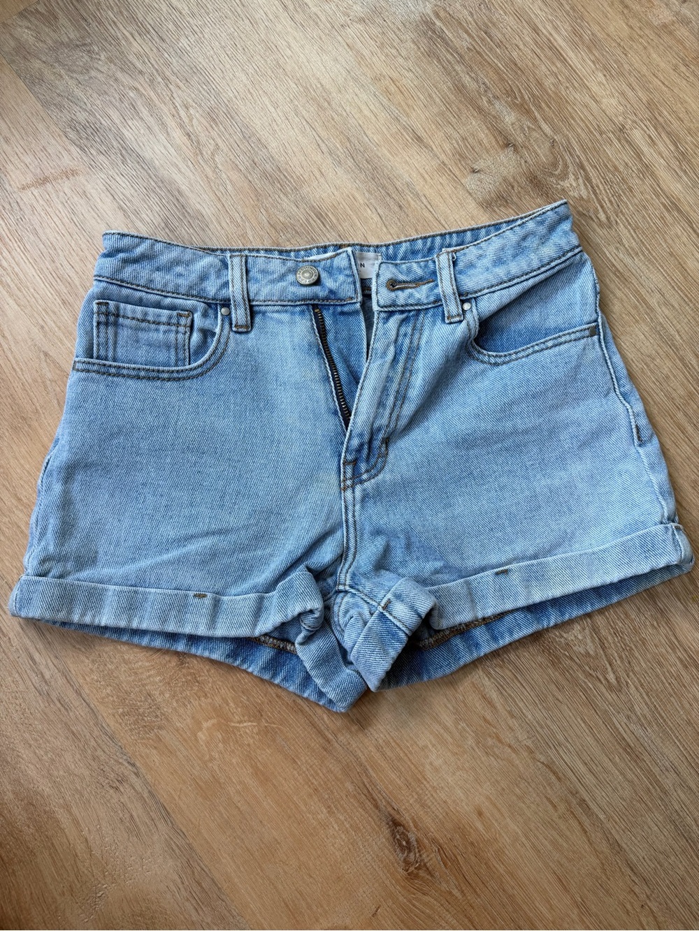 PacSun Light Wash High-Rise Denim Mom Shorts